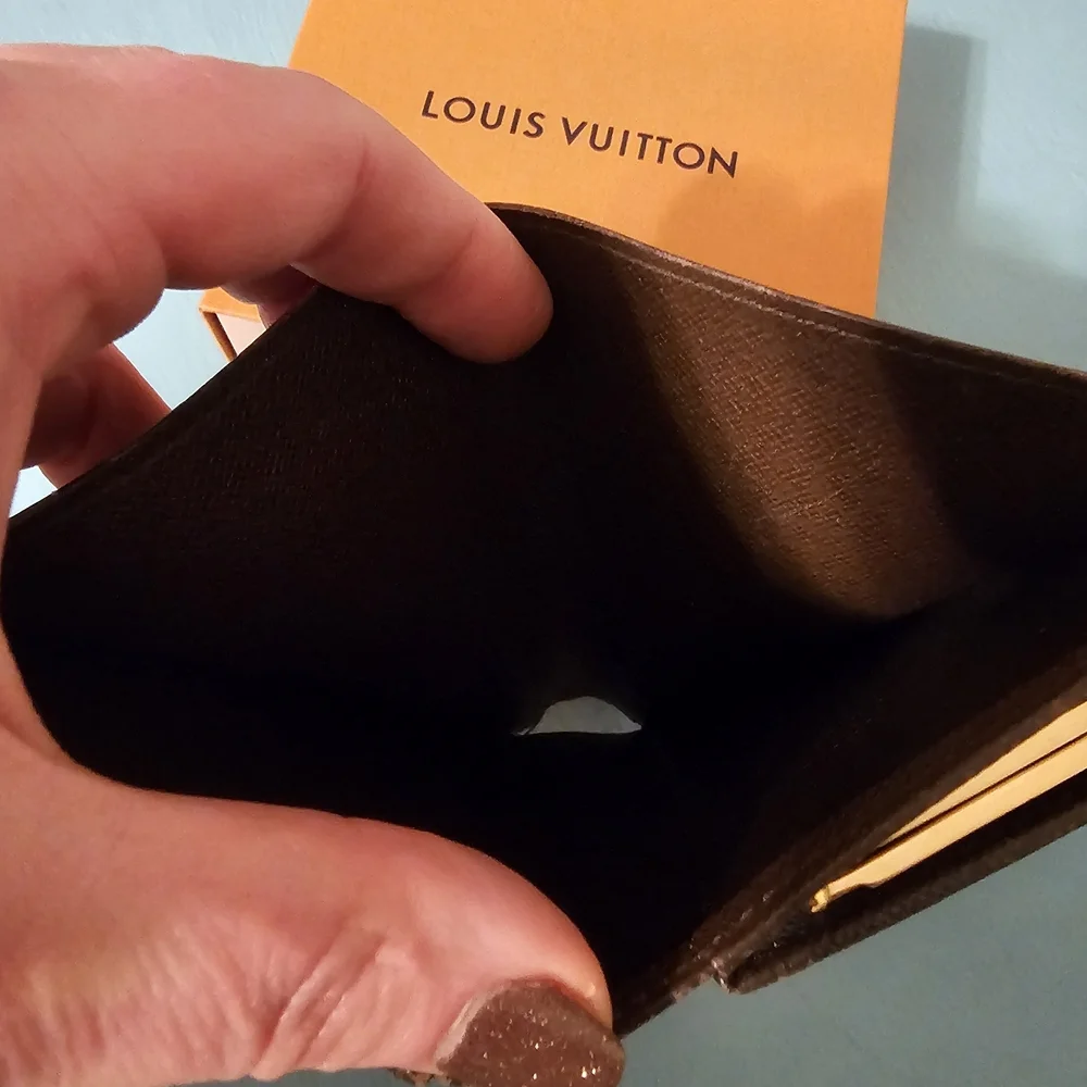 Louis Vuitton Portefeuille Viennois Wallet - Picture 6 of 15